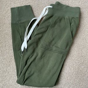 women’s aerie joggers